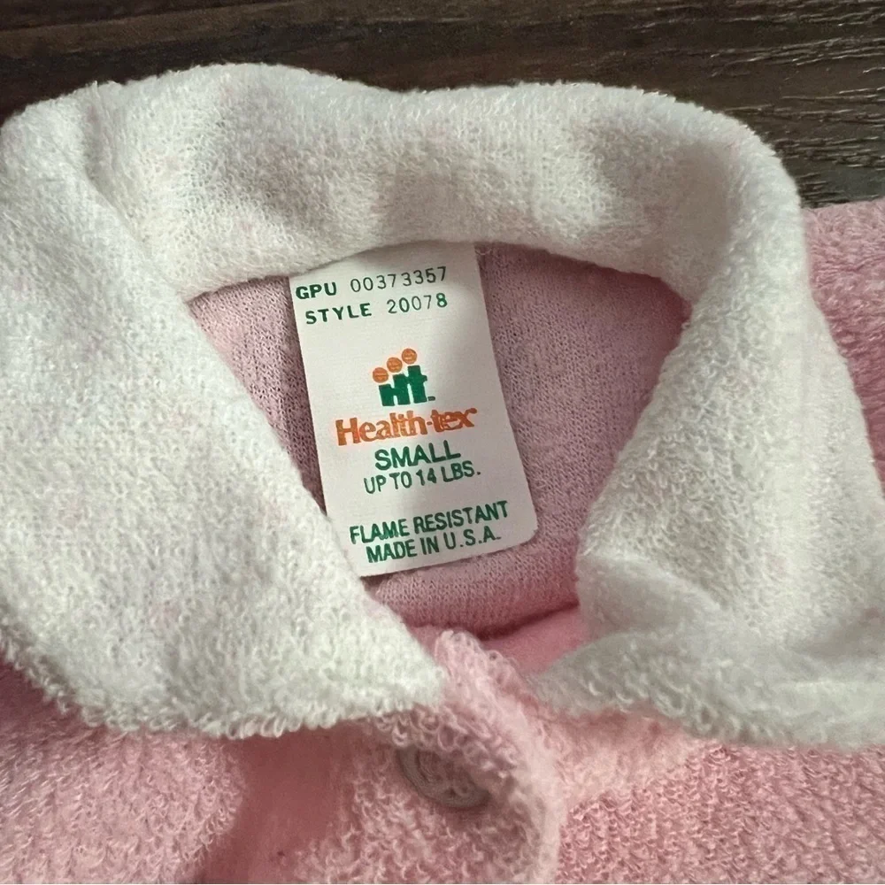 Vintage Healthtex one piece pink white sleeper Size Small 0-3 months